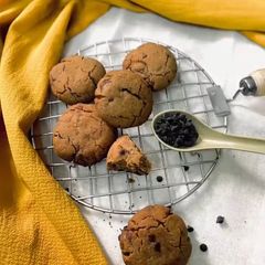 A picture of Chocolate cookies.