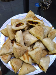 Una foto de Empanadas de queso y salchicha Estilo oriental