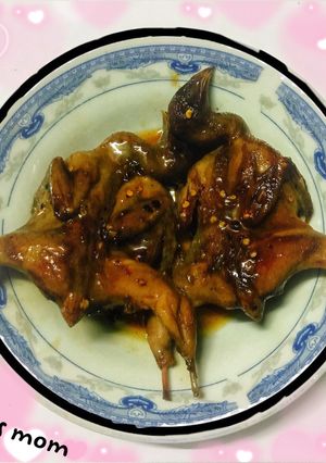 Hình của món Chim cút rim mắm tỏi ớt.