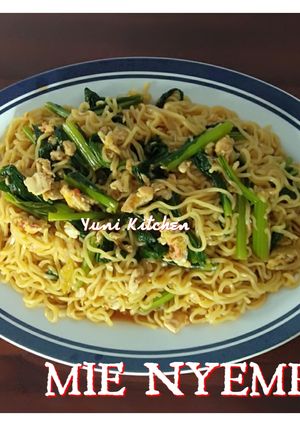 Foto resep 104. MIE NYEMEK