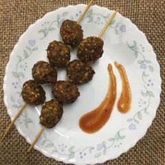 A picture of Sprouted moong skewers.