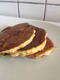 Una foto de Tortitas saludables de requesón 🥞🥞