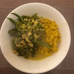 A picture of Salmon, cashew and citrus curry.