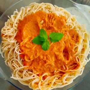 Salsa para pasta a mi estilo con Tomate y Huevo