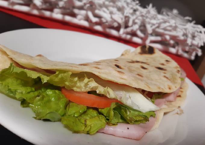 Piadina fatta in casa