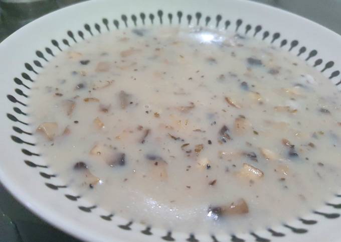 Bagaimana Menyiapkan Vegan Mushroom Soup Anti Gagal