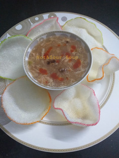 A picture of Hot & Sour Soup.
