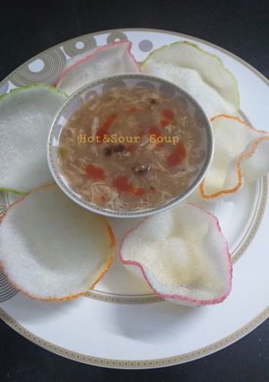 A picture of Hot & Sour Soup.