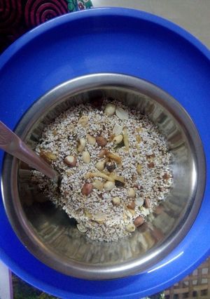 A picture of Upvas Rajgira chivda/upma.