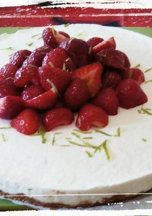 Foto principal de Cheesecake de fresas y lima