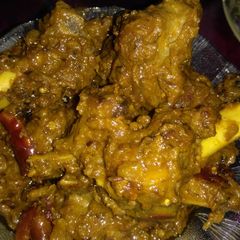A picture of Mutton do pyaza.