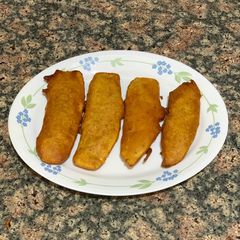 A picture of Raw banana pakora.