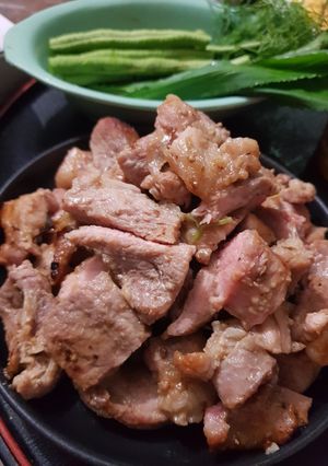 รูปของ หมูย่างกระเทียมพริกไทย