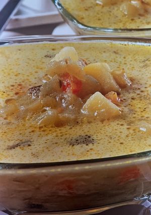 Zdjęcie przepisu Zupa z kiszonych ogórków (Książka Thermomix).
