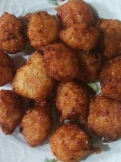 A picture of Òjòjò (fried water yam).