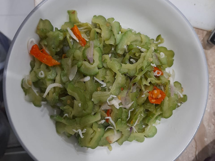 Bagaimana Membuat Tumis pare teri medan yang Bisa Manjain Lidah