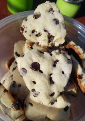 Una foto de Cookies de limón con chips de chocolate