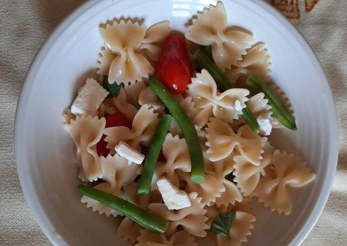 Il modo più semplice a Fai Ultimate Pasta fredda con tegoline e feta