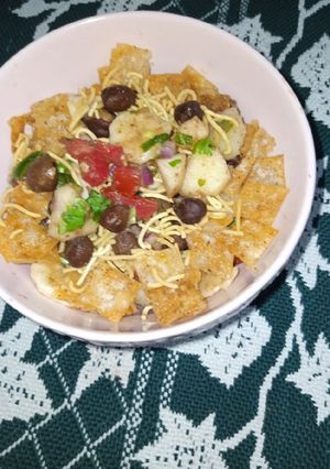 A picture of Black Pearl Fruity Chaat.