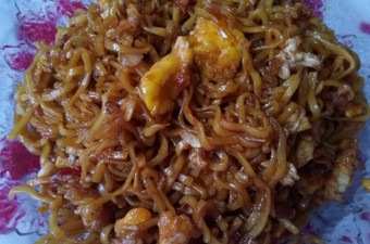 Cara Buat Mie Goreng Telur Sederhana Praktis
