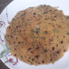 Methi paratha A picture of Methi paratha.