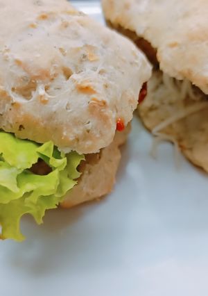 Una foto de • Chori al Pan de ajo~ 🧄