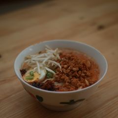 A picture of Dan Dan Noodles ⭐️⭐️⭐️⭐️⭐️.