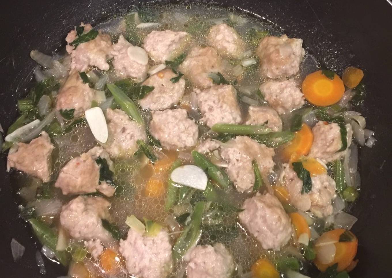 Sup Bola Ayam