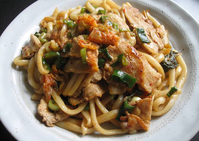 Stir-fried Pork & Kimchi Udon