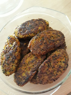 عکسی از دستور کتلت کینوا