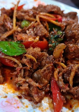 รูปของ ผัดเผ็ดหมูป่า
