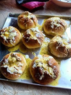 Foto resep Korean Garlic Cheese Cream Bread Enakkkk Pakai Bangettt