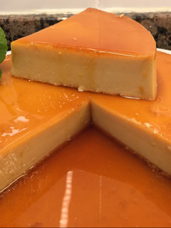 Una foto de Flan Napolitano