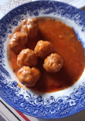 Una foto de Albóndigas en salsa tomate