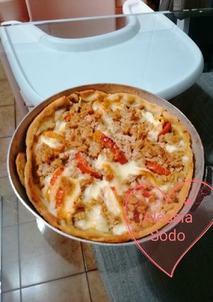 Foto di Torta salata tonno pomodoro e Mozzarella