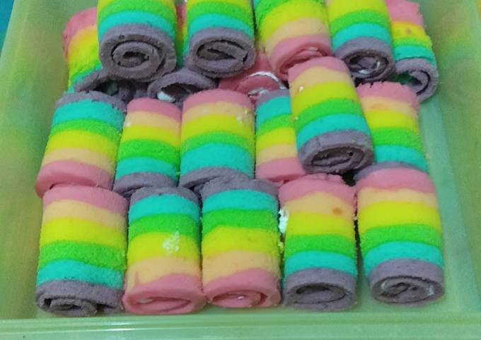 Rainbow cake mini