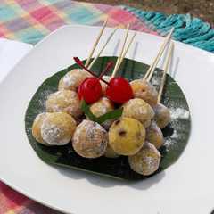 รูปของ Sate bola-bola pisang