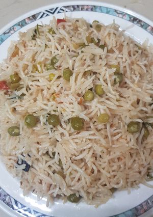 A picture of Matar pulao.
