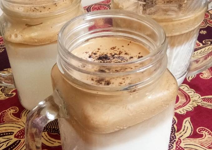 Resep Dalgona Coffee Oleh Rosyda Alifianingrum Cookpad