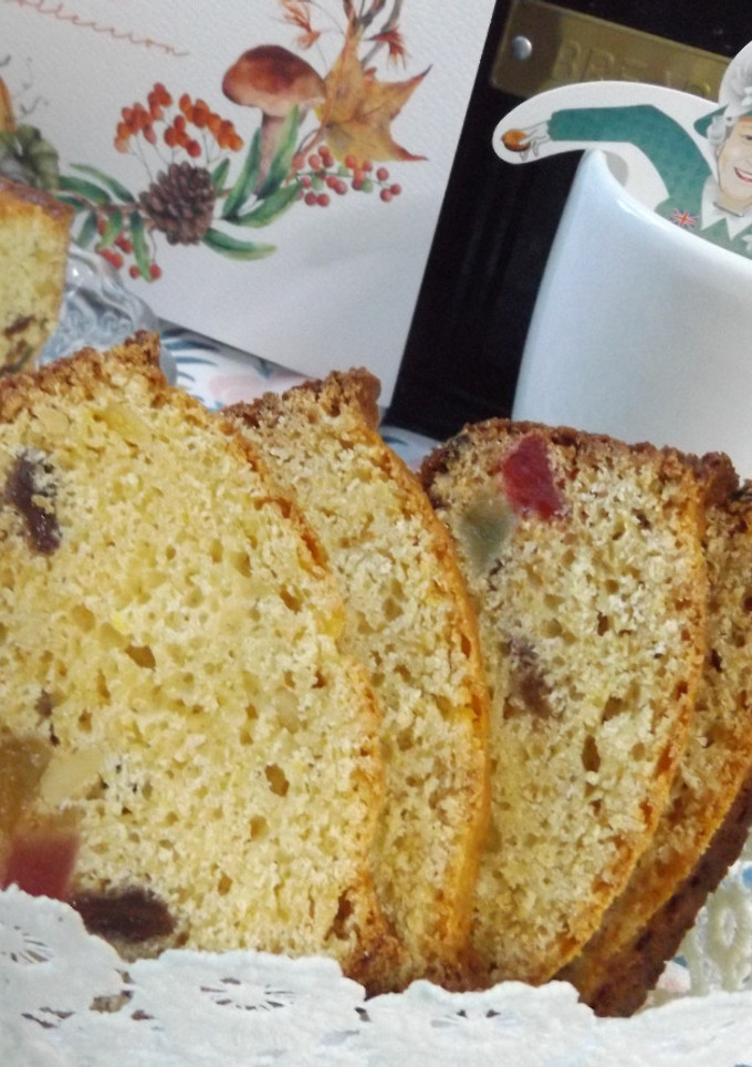 Una foto de Budín inglés de frutas y piñones