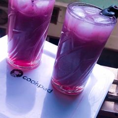 A picture of Jamun mojito.