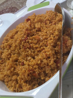 صورة لوصفة برغل بالبندورة يمي لذيذة جدا