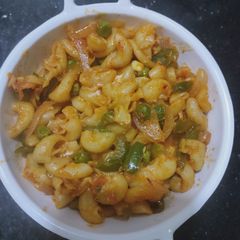 A picture of Macroni.