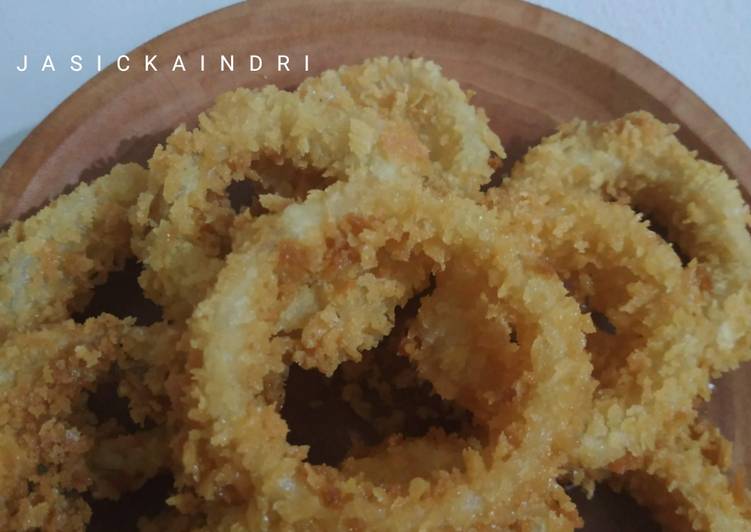 Langkah Mudah untuk Membuat Crispy Onion Ring, Bikin Ngiler