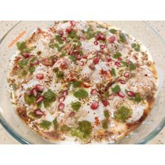 A picture of Oil Free steamed Dahi Vada.