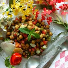 Chana chaat with minty flavour A picture of Chana chaat with minty flavour.