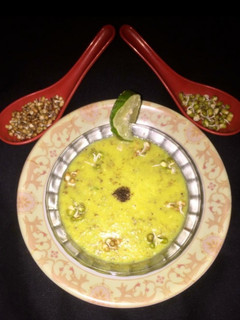 ફણગાવેલા મગ-મઠનો સૂપ(Sprouted mung-moth soup recipe in gujarati) રેસીપી મુખ્ય ફોટો