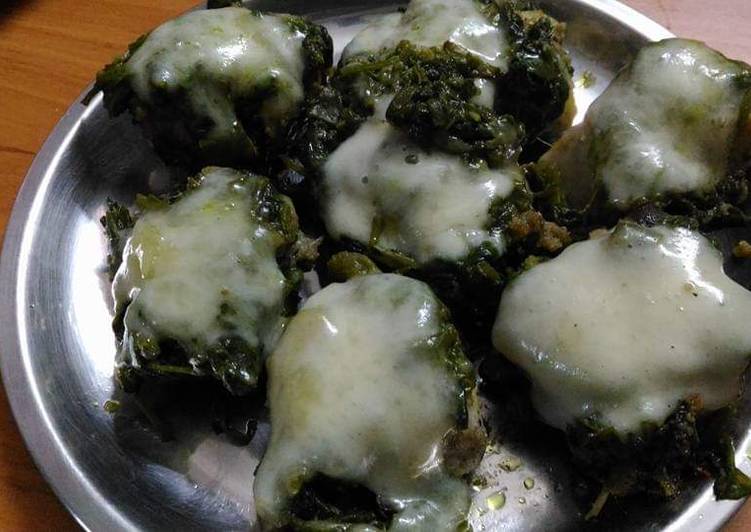 Steps to Make Quick Grilled cheesy palak fish