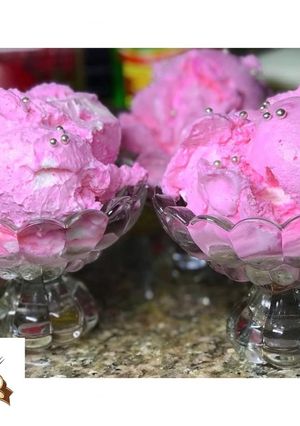 A picture of Strawberry Ice Cream.