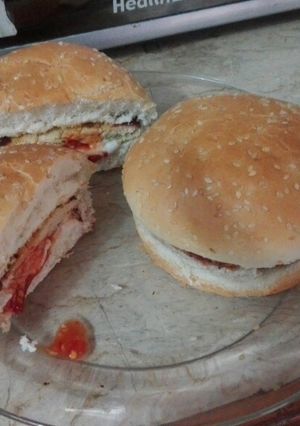 A picture of Patty wala burger.